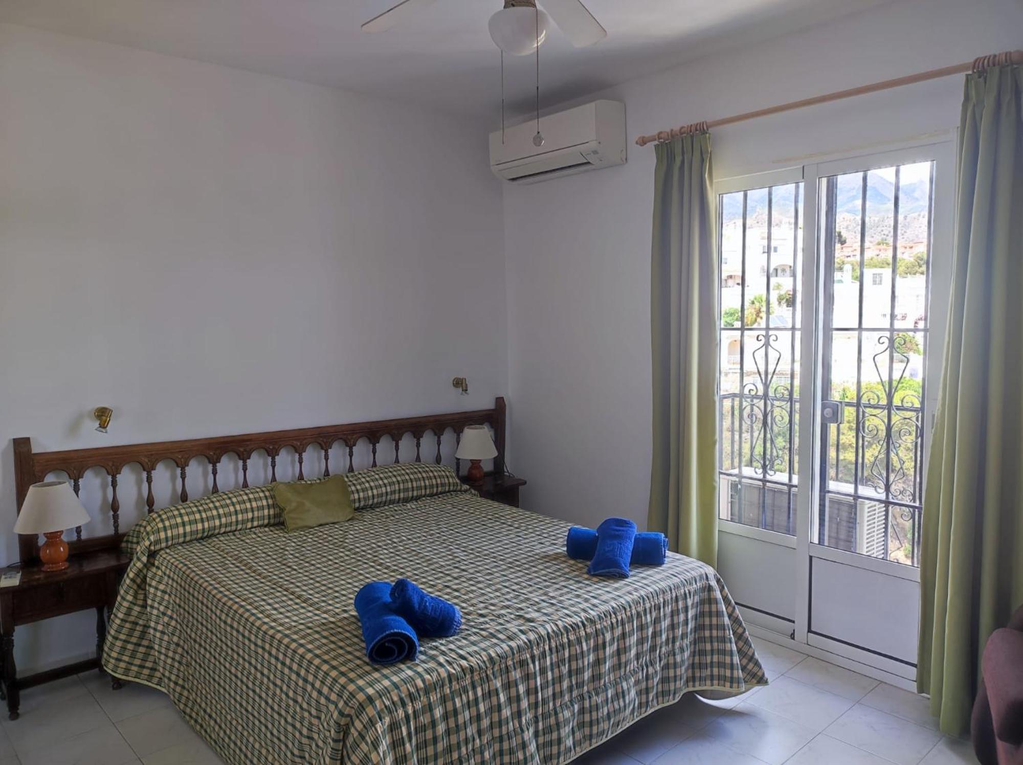 Hacienda 19 Menyber Apartman Nerja Kültér fotó