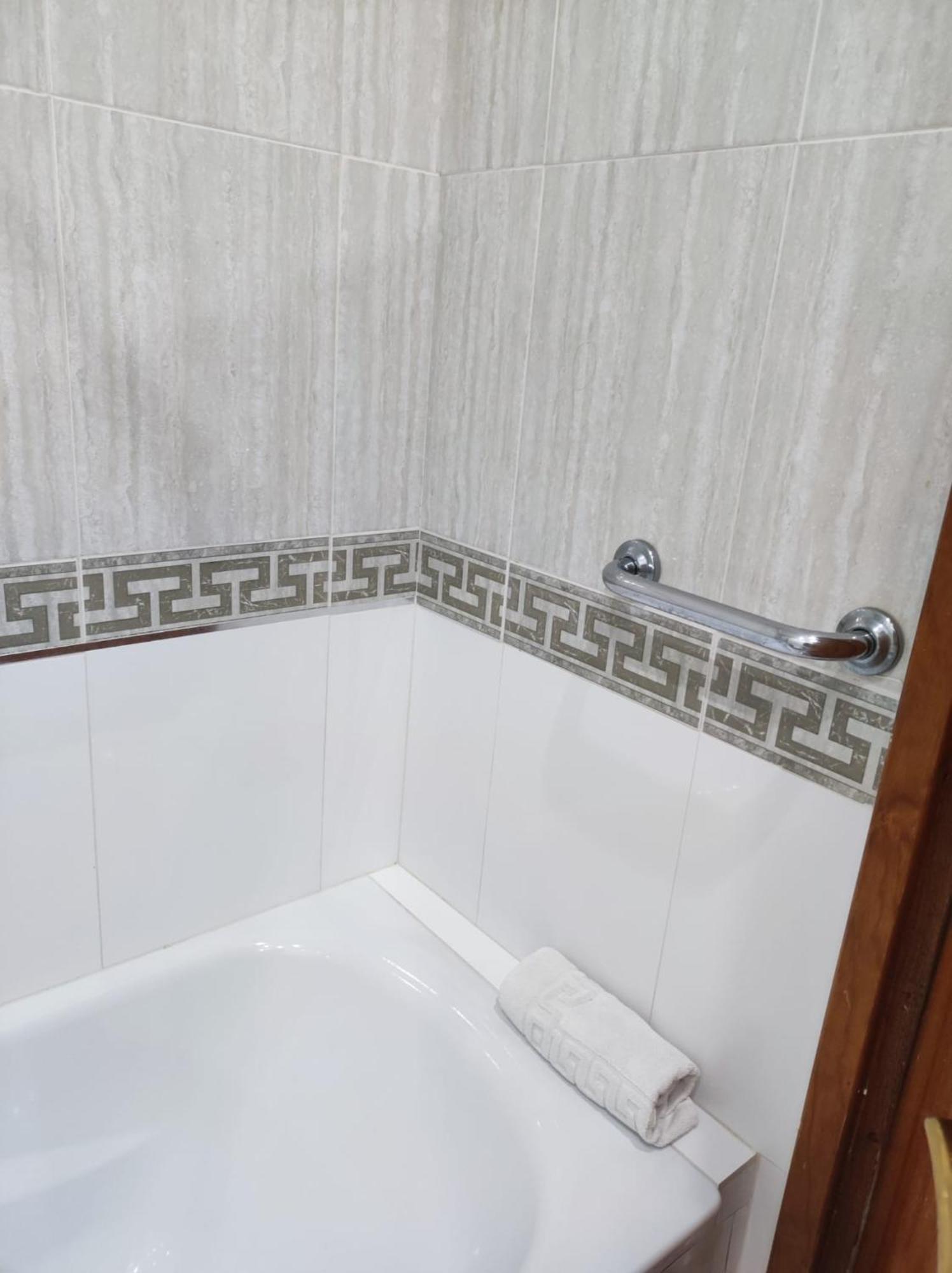 Hacienda 19 Menyber Apartman Nerja Kültér fotó
