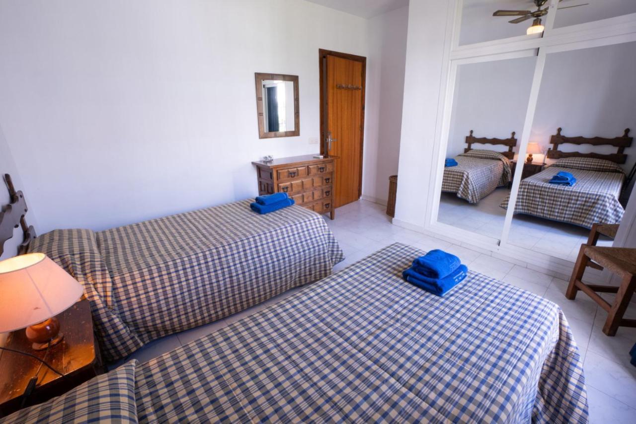 Hacienda 19 Menyber Apartman Nerja Kültér fotó