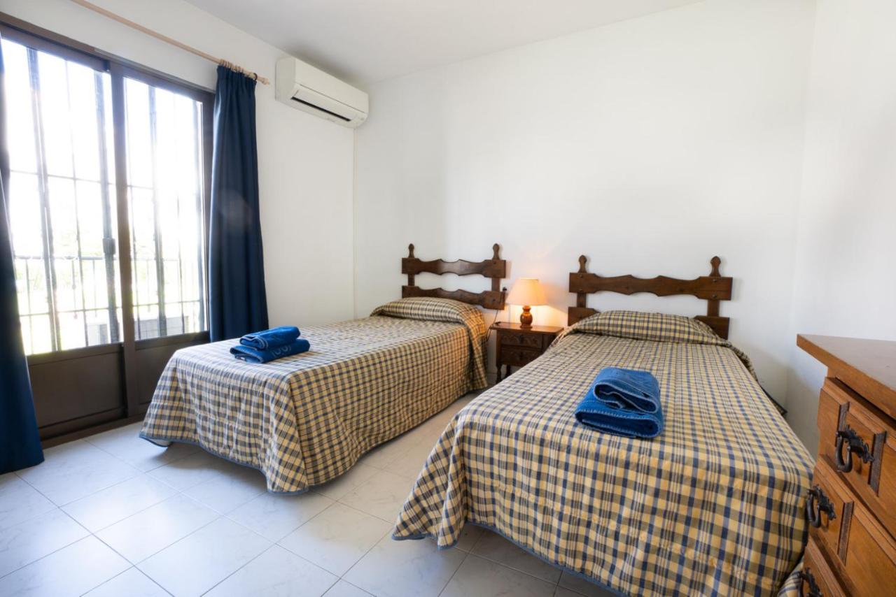 Hacienda 19 Menyber Apartman Nerja Kültér fotó