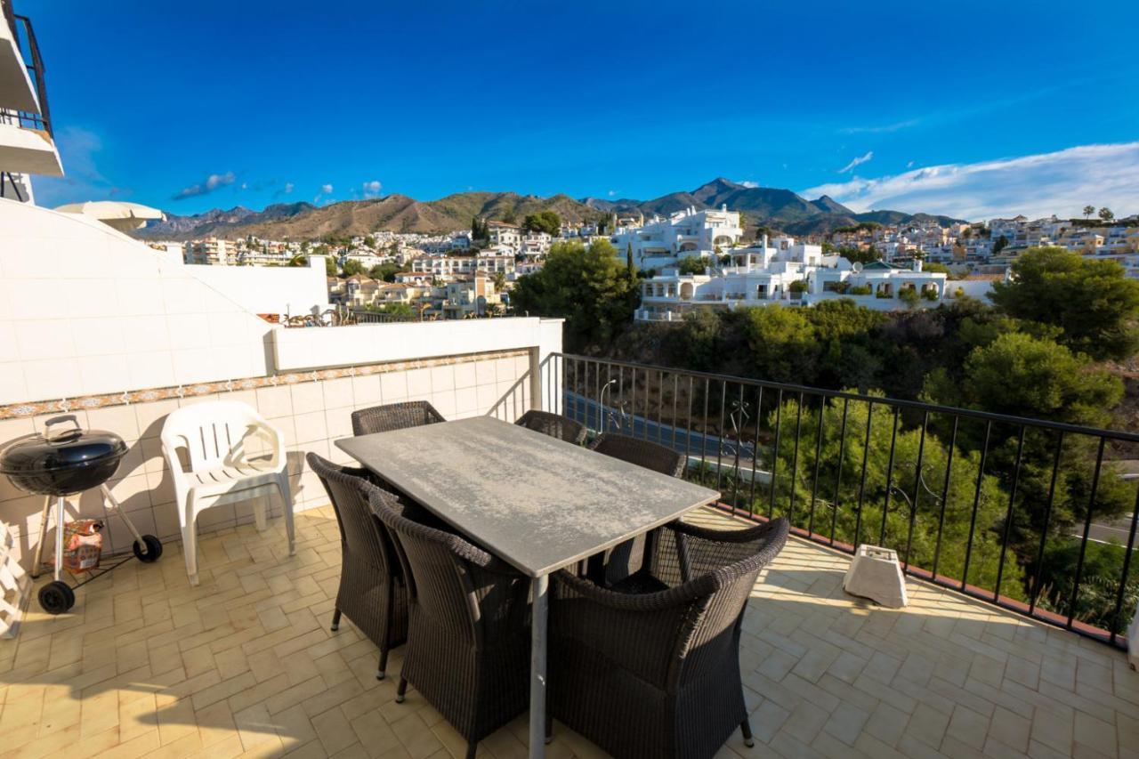 Hacienda 19 Menyber Apartman Nerja Kültér fotó